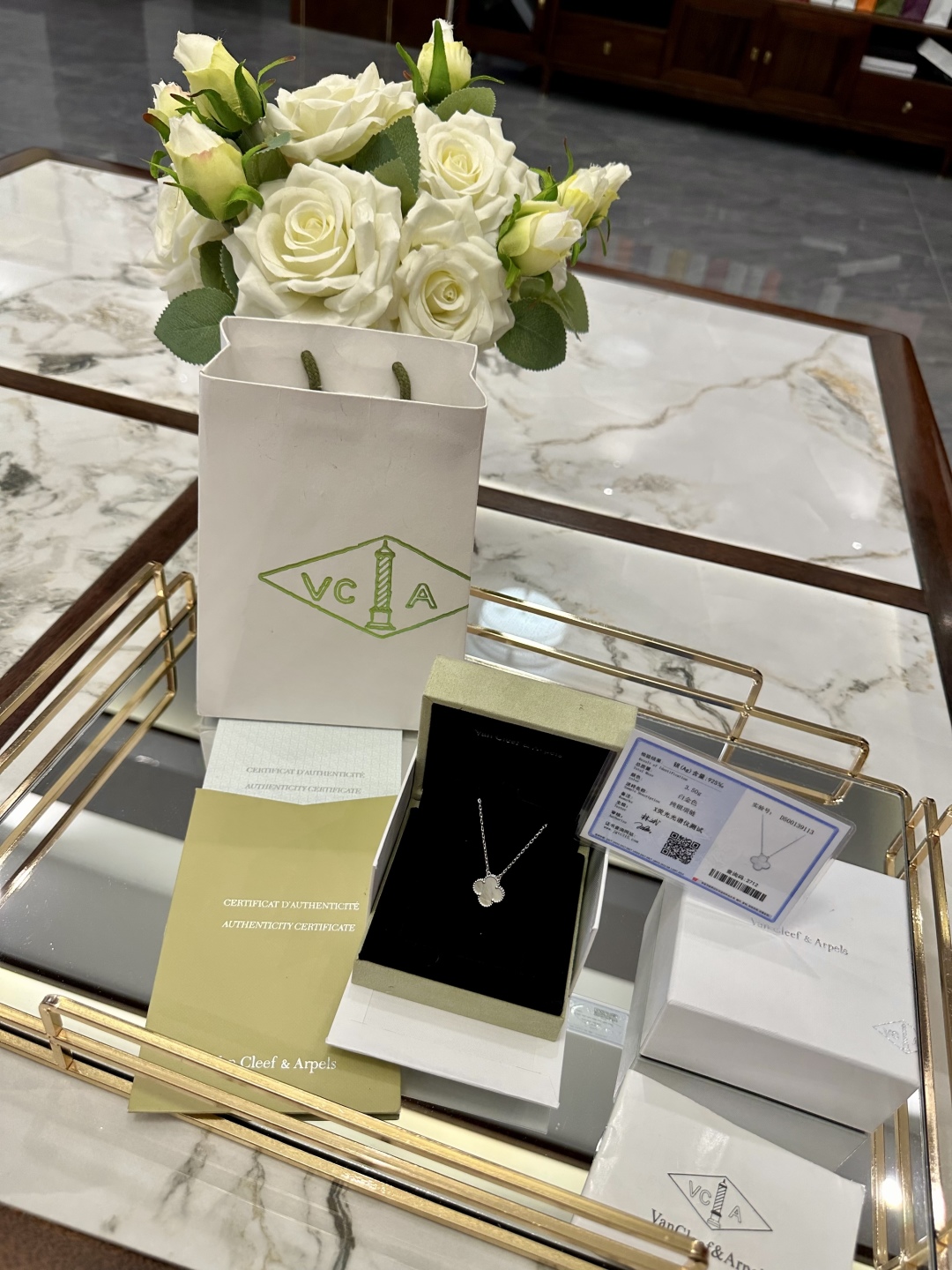 VAN CLEEF ARPELS jewelry model 48